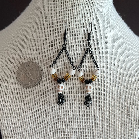 🖤💀Handmade Skull Earrings 💀🖤 - Picture 9 of 9